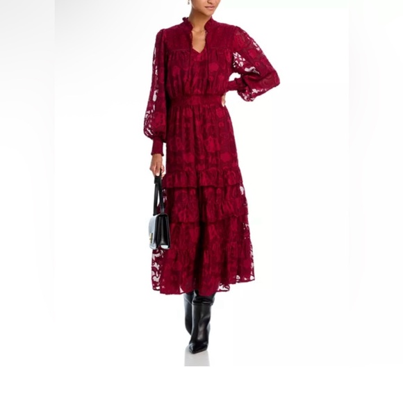 Aqua Dresses & Skirts - New Bloomingdale’s Aqua Lace Tiered Midi Dress size Small